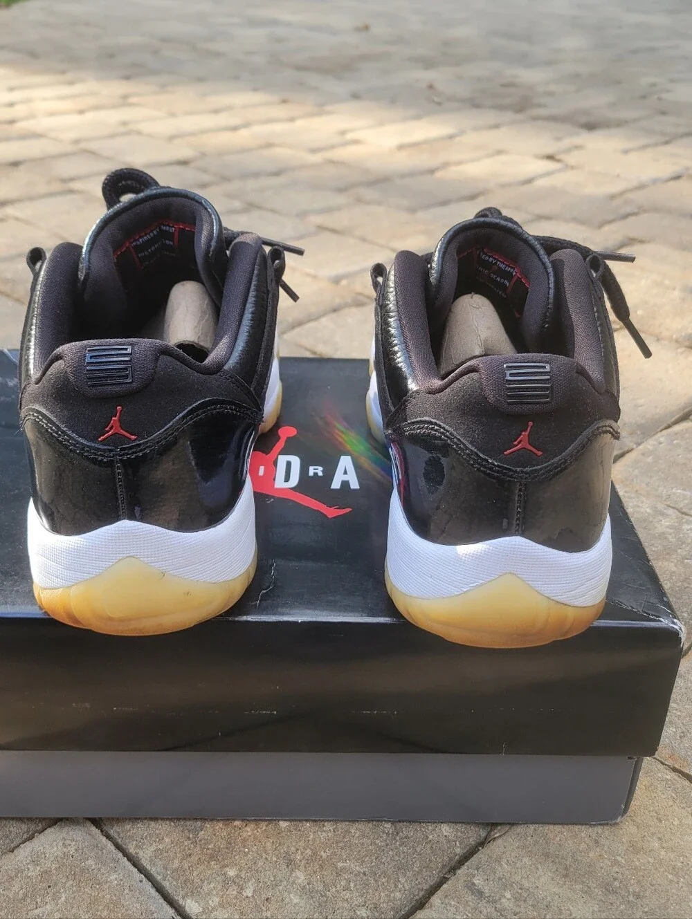 Jordan 11 Retro Low '72-10'